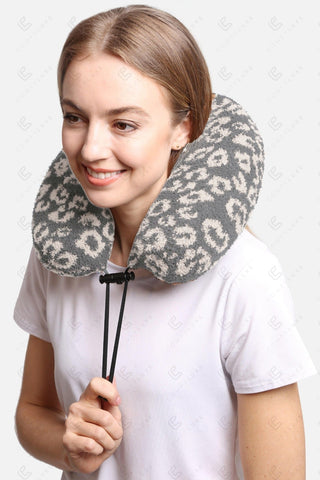 COMFYLUXE Warm Luxury Travel Neck Pillow