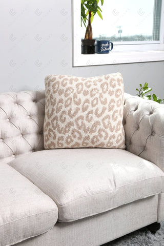 COMFYLUXE Cozy Elegance Cushion Cover
