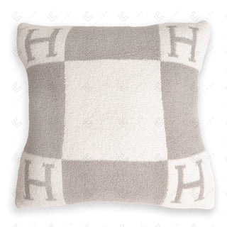 COMFYLUXE Cozy Elegance Cushion Cover