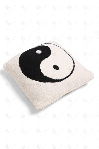 COMFYLUXE Warm Luxury Cushion Cover
