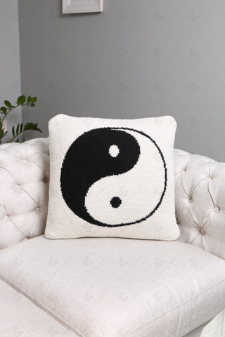 COMFYLUXE Premium Cozy Cushion Cover