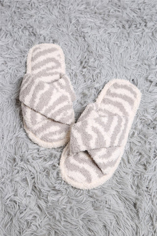 COMFYLUXE Elevated Comfort Criss-Cross Slippers