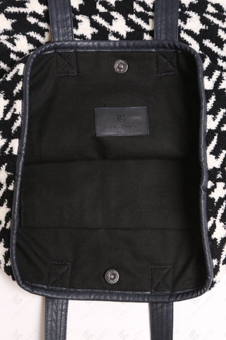 COMFYLUXE Soft Luxury Tote Bag