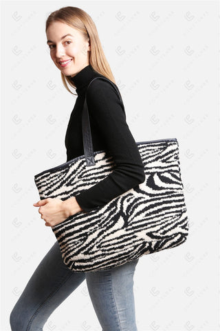 COMFYLUXE Refined Comfort Tote Bag