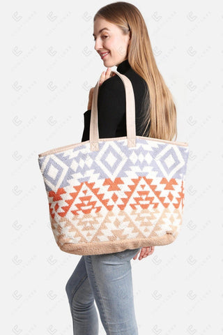 COMFYLUXE Soft Luxury Tote Bag