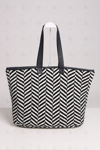 COMFYLUXE Refined Comfort Tote Bag