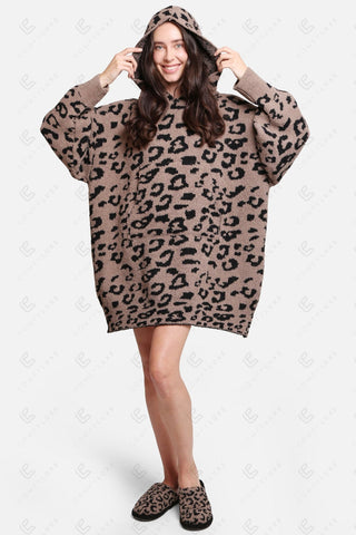 COMFYLUXE Warm Luxury Hooded Wearable Blanket W/ Front Pocket