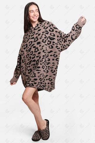 COMFYLUXE Cozy Elegance Hooded Wearable Blanket W/ Front Pocket