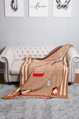 COMFYLUXE Premium Cozy Throw Blanket