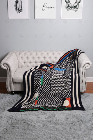 COMFYLUXE Refined Comfort Throw Blanket