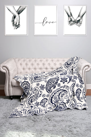 COMFYLUXE Relaxing Luxe Throw Blanket