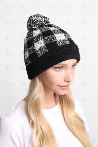 COMFYLUXE Elevated Comfort Beanie W/ Pom-Pom Ribbed Trim