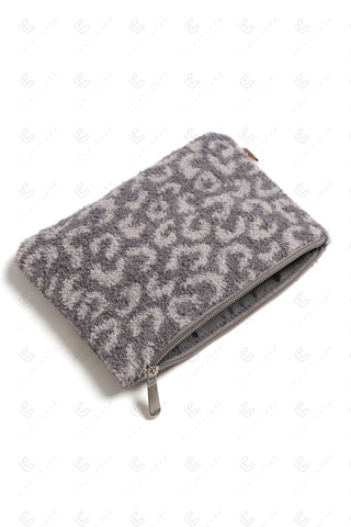 COMFYLUXE Elevated Comfort Travel Pouch (Small)