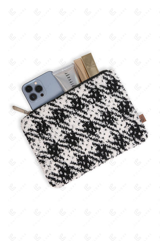 COMFYLUXE Elevated Comfort Travel Pouch (Small)