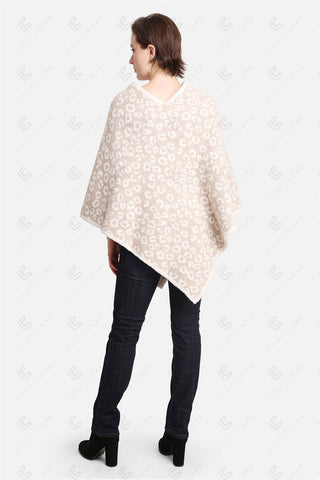 COMFYLUXE Elevated Comfort Poncho