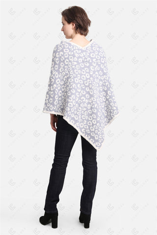 COMFYLUXE Elevated Comfort Poncho