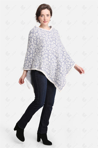 COMFYLUXE Elevated Comfort Poncho