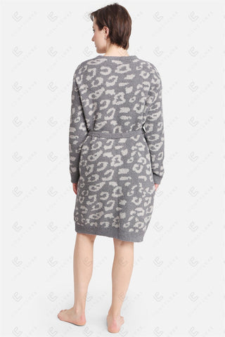 COMFYLUXE Elevated Comfort Robe W/ Front Pockets Belt