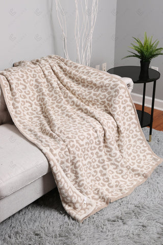 COMFYLUXE Refined Comfort Throw Blanket