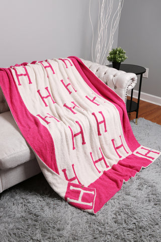 Initial "H" Pattern Luxury Soft Throw Blanket