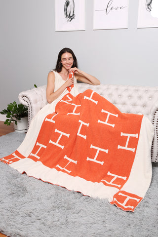 Initial "H" Pattern Luxury Soft Throw Blanket