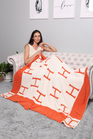 Initial "H" Pattern Luxury Soft Throw Blanket
