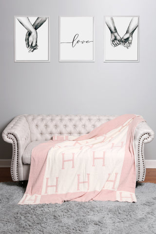 Initial "H" Pattern Luxury Soft Throw Blanket