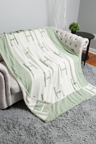 Initial "H" Pattern Luxury Soft Throw Blanket