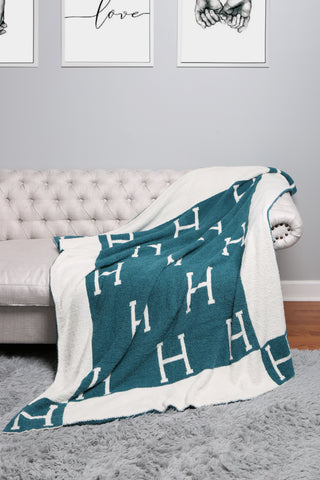 Initial "H" Pattern Luxury Soft Throw Blanket