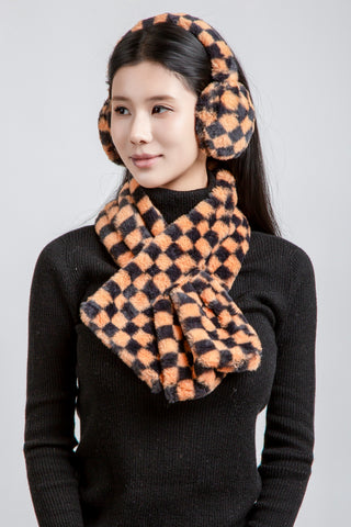 Checkered Pattern Faux Fur Scarf