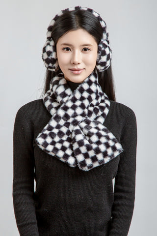 Checkered Pattern Faux Fur Scarf
