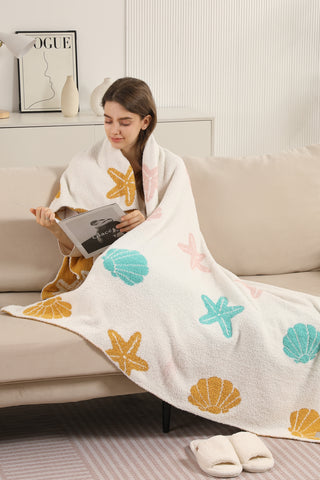 Multi-Colored Seashell & Starfish Pattern Luxury Soft Throw Blanket