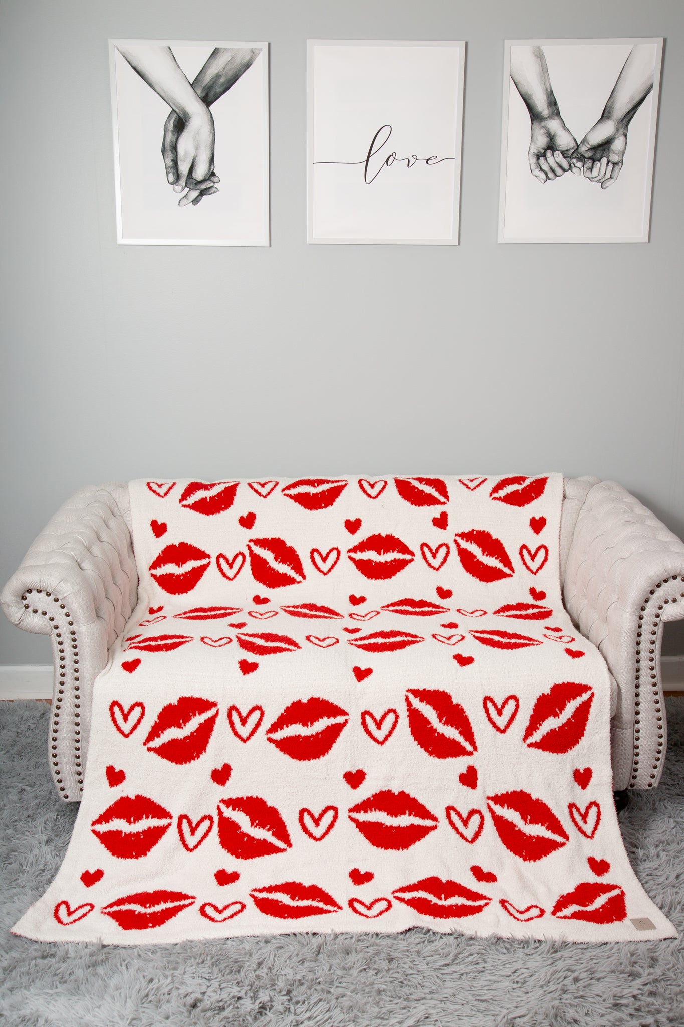 Mixed Hearts Pattern Luxury Soft Throw Blanket