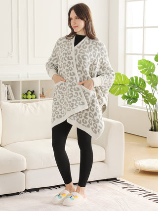 Leopard Pattern Luxury Soft Wearable Blanket Ruana W/ Front Pockets