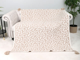Leopard Pattern Luxury Soft Throw Blanket w/ Tassels