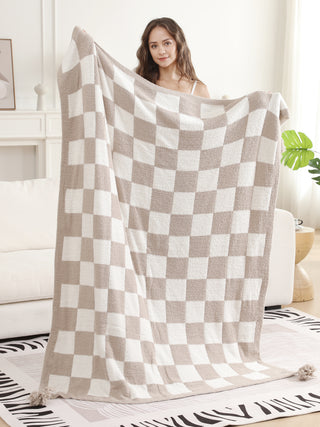 Checkered Pattern Luxury Soft Throw Blanket w/ Tassels