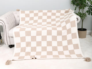 Checkered Pattern Luxury Soft Throw Blanket w/ Tassels