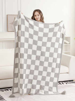 Checkered Pattern Luxury Soft Throw Blanket w/ Tassels