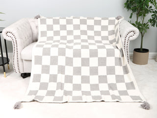 Checkered Pattern Luxury Soft Throw Blanket w/ Tassels