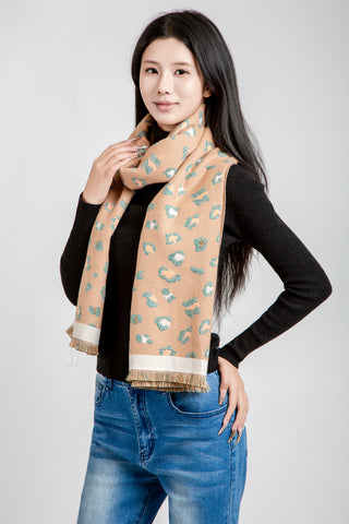 Leopard Pattern Oblong Scarf W/ Trim