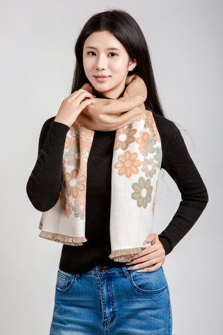 Floral Pattern Oblong Scarf W/ Trim