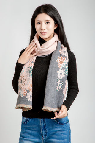 Floral Pattern Oblong Scarf W/ Trim