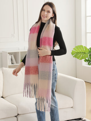 Plaid Pattern Oblong Scarf W/ Fringe