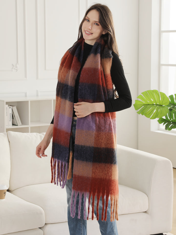 Plaid Pattern Oblong Scarf W/ Fringe