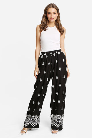 Embroidered Elastic Waisted Wide-Leg Pants